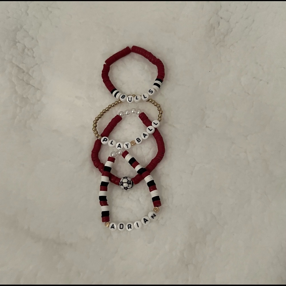 Sport stackable bracelet set